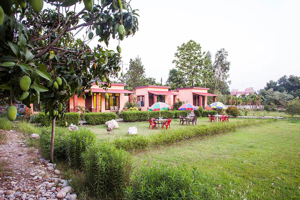 Karans Corbett Motel